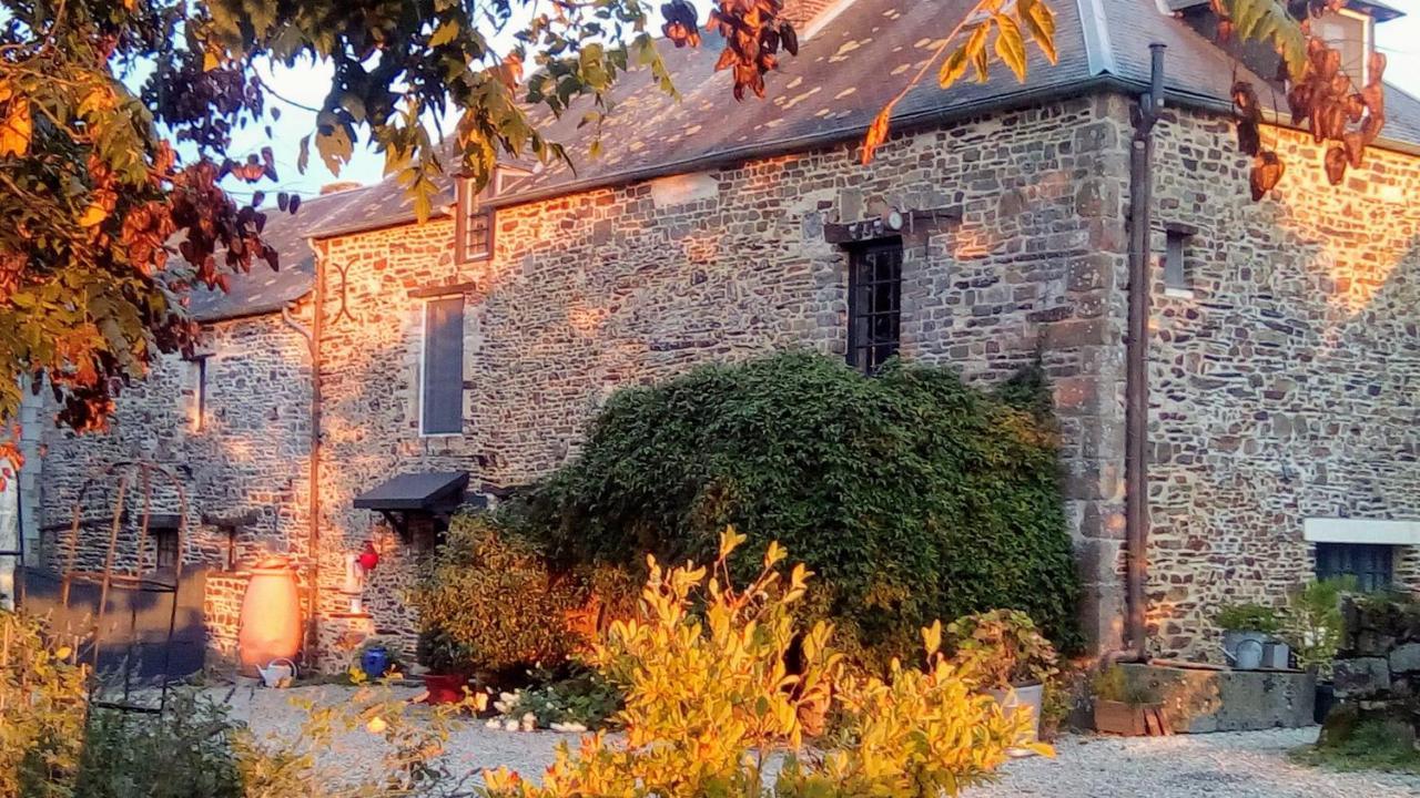 Bed and Breakfast L'Ancien Pressoir Ménil-Hermei Exterior foto